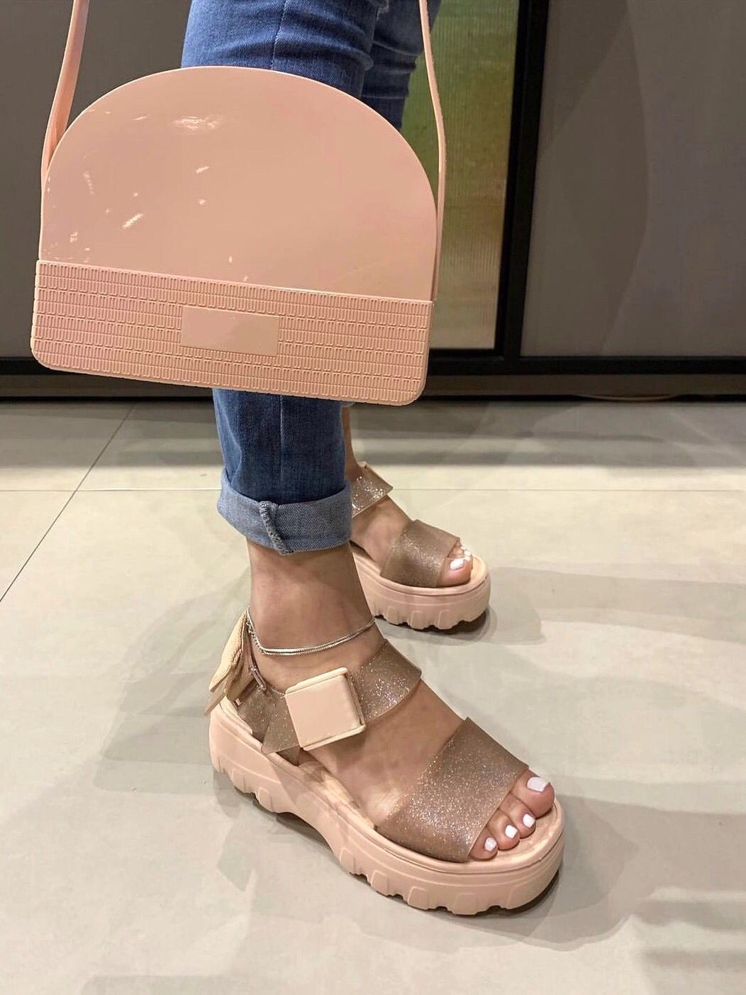 2025 à venda novas sandálias f - Vintage Fashion Dress avaliação e preço